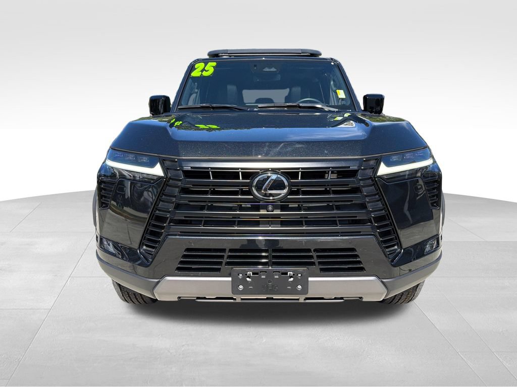 Used 2025 Lexus GX 550 AWD/4WD image 3