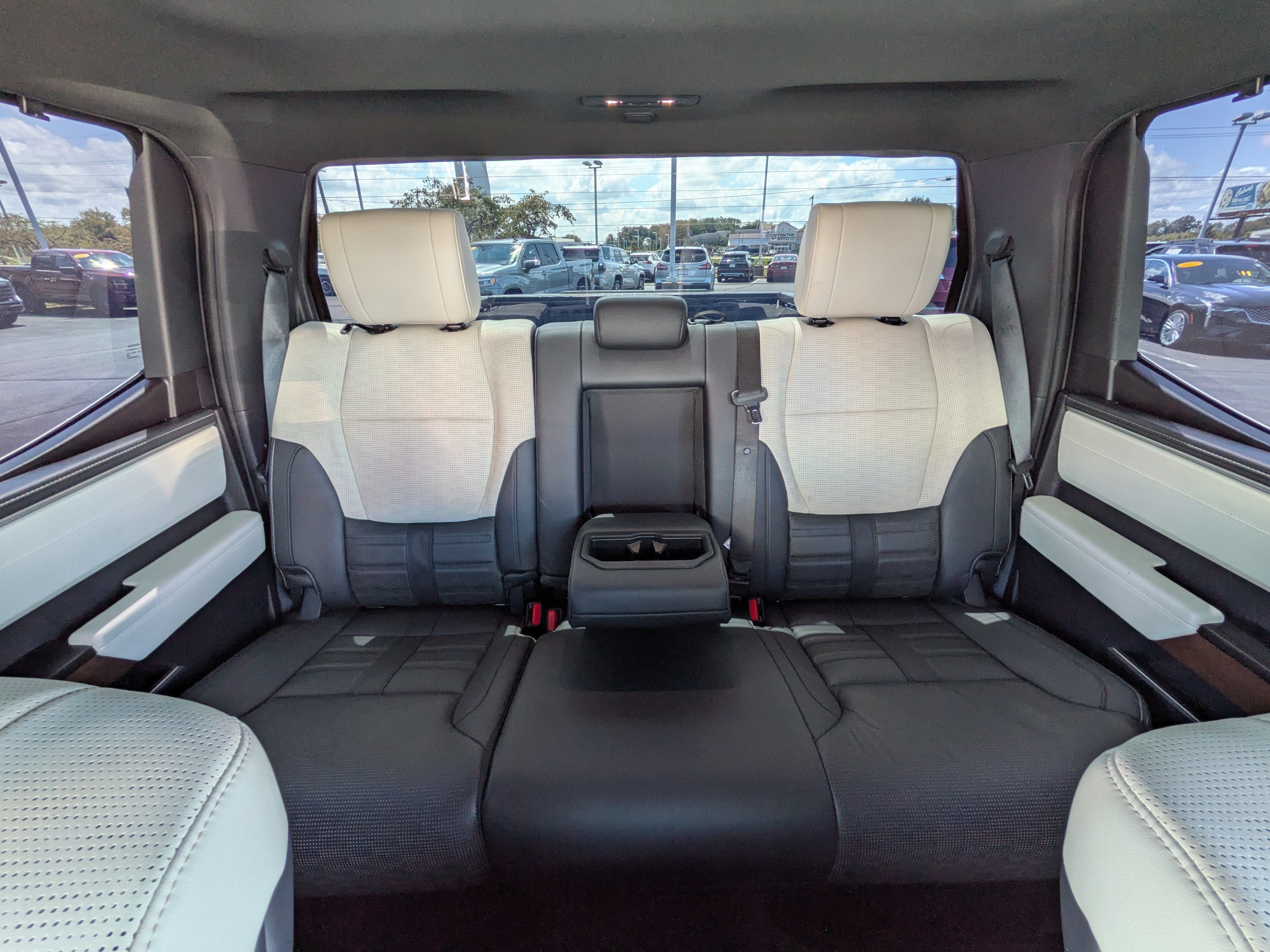 Used 2023 Toyota Tundra Capstone AWD/4WD image 24