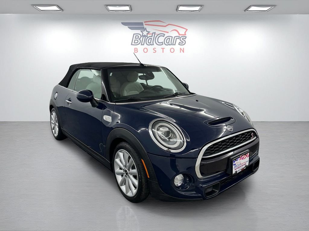 Used 2019 MINI Cooper S image 3