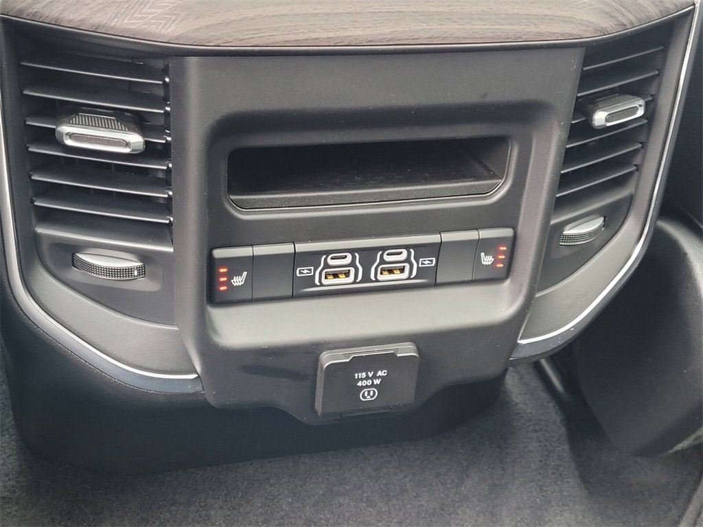 Used 2025 RAM 1500 Laramie w/ Laramie Southwest Edition image 9
