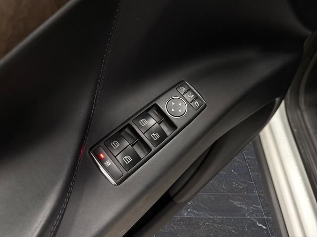 Used 2020 Tesla Model X Long Range image 25