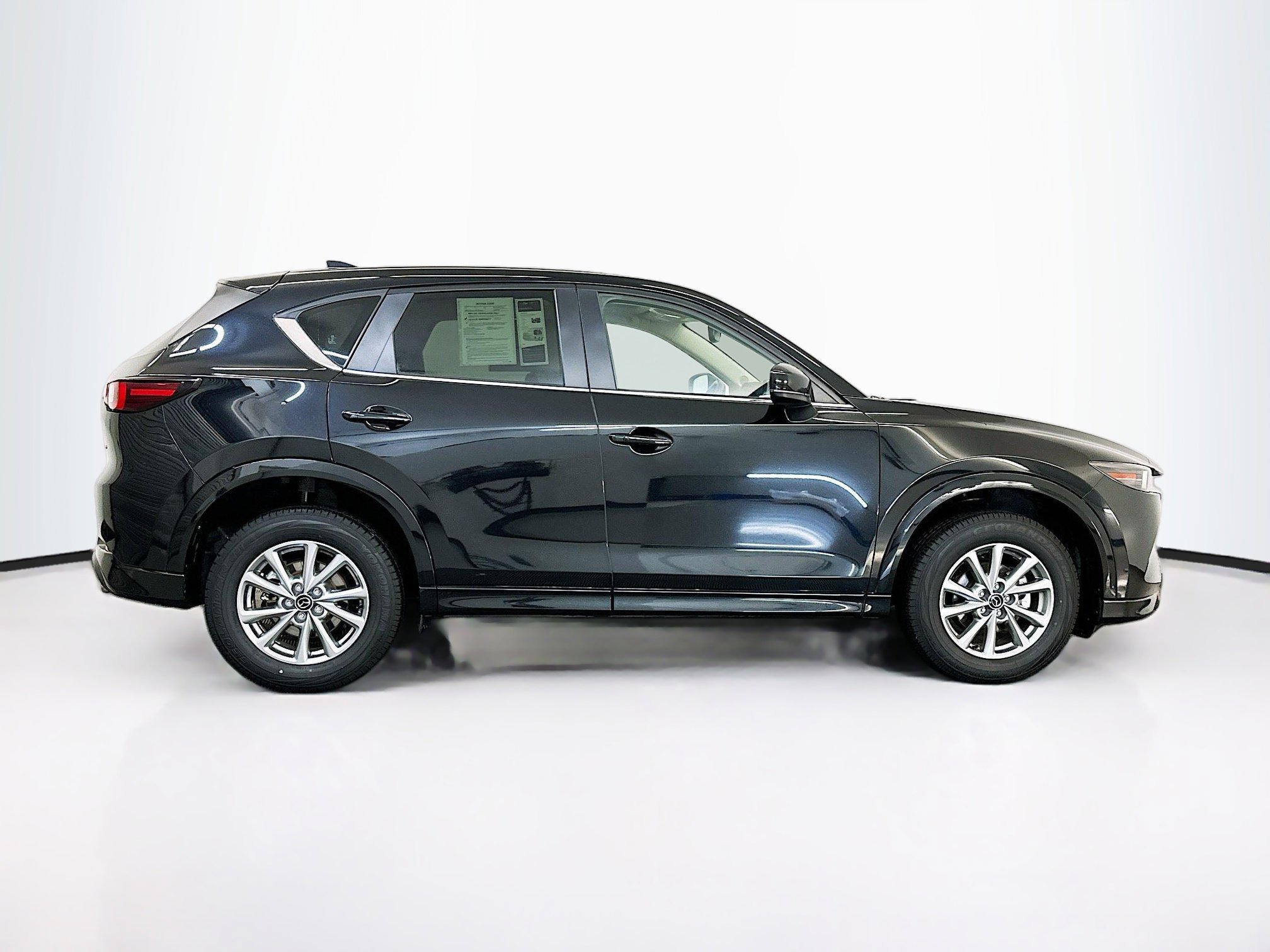 Used 2025 MAZDA CX-5 AWD 2.5 S w/ Preferred Package image 10