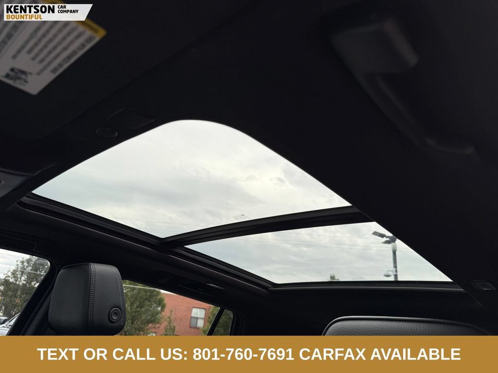 Used 2022 GMC Yukon Denali AWD/4WD image 29