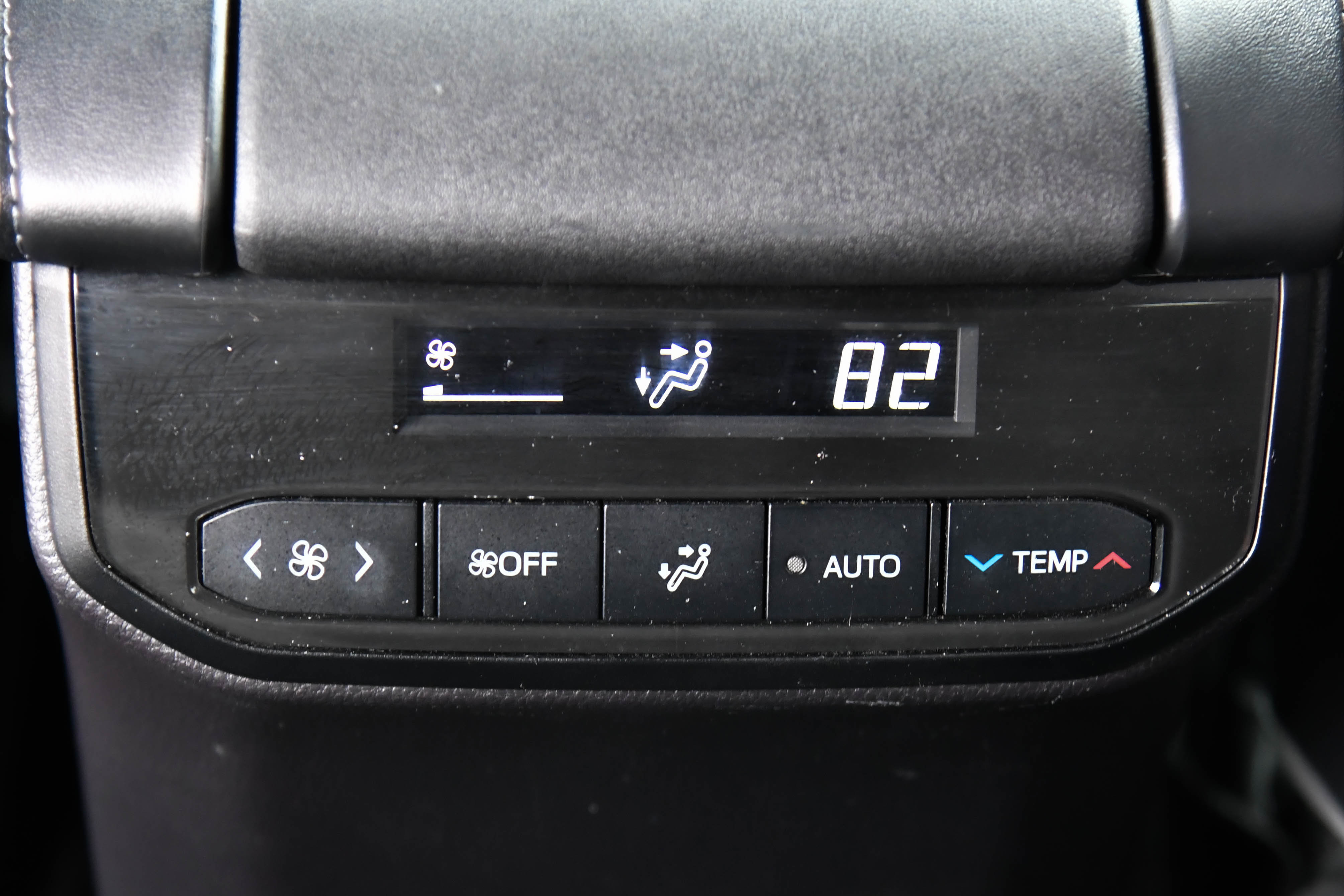 Used 2022 Toyota Highlander XSE image 39