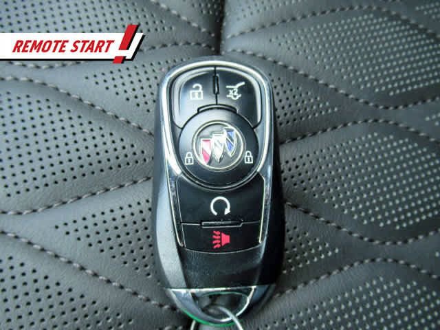 Used 2024 Buick Enclave Avenir w/ Avenir Technology Package image 10