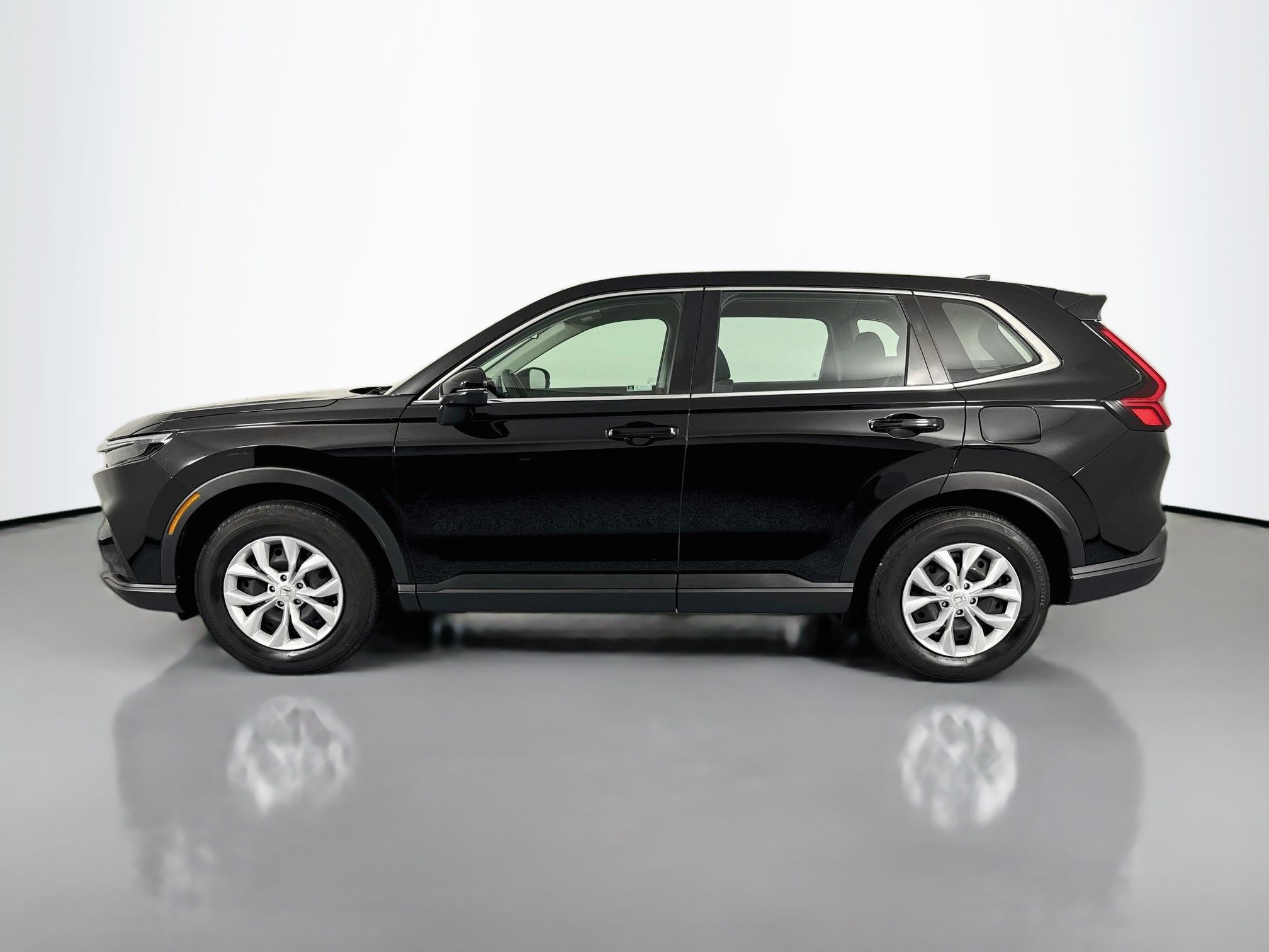 Used 2024 Honda CR-V LX image 8