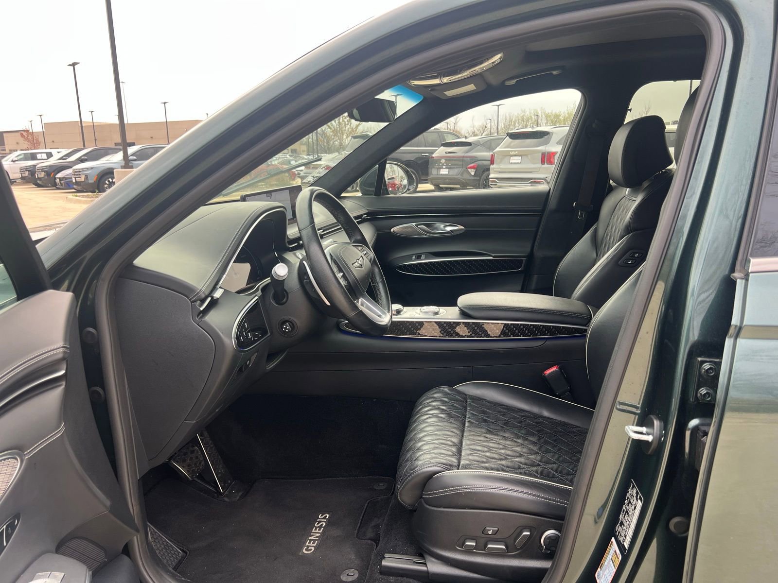 Used 2023 Genesis GV70 3.5T Sport w/ Sport Prestige Package image 24