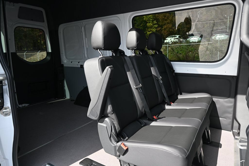 Used 2026 Mercedes-Benz Sprinter 2500 image 22