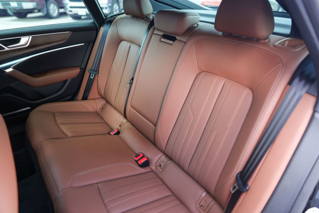 Used 2025 Audi A7 3.0T Premium Plus image 26