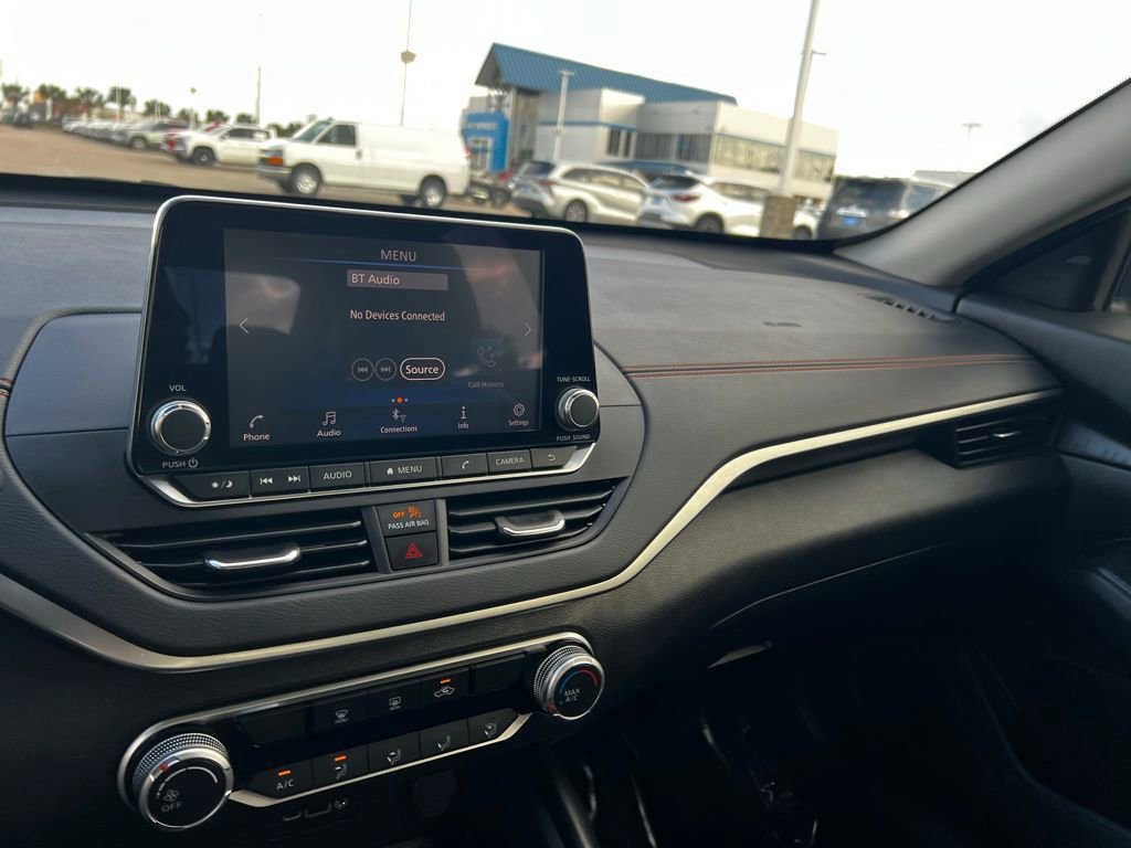 Used 2022 Nissan Altima 2.5 SR image 49