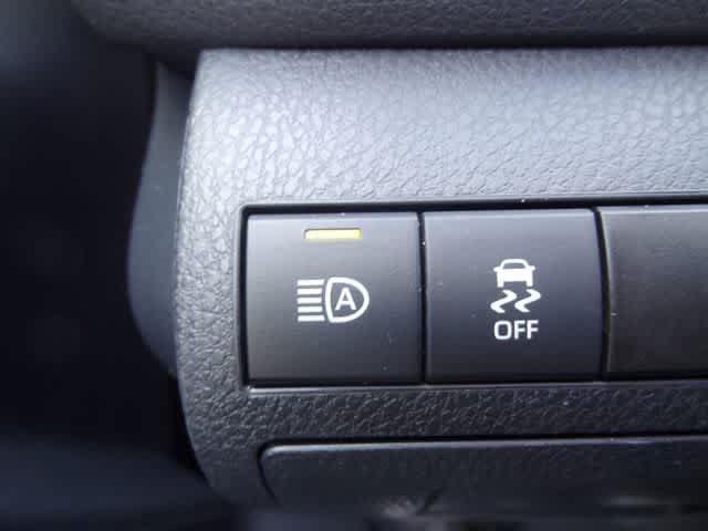Used 2024 Toyota Camry LE FWD image 15
