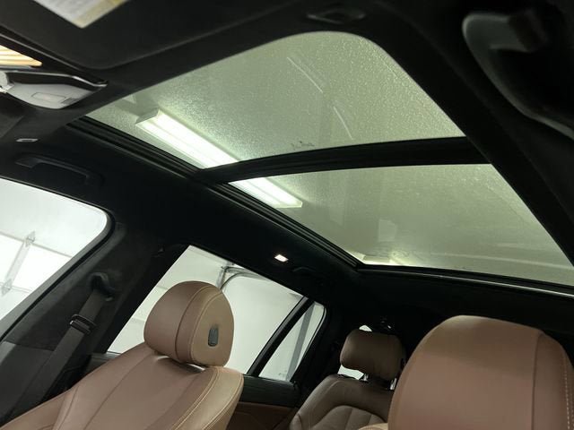 Used 2022 BMW X7 xDrive40i w/ Premium Package AWD/4WD image 19