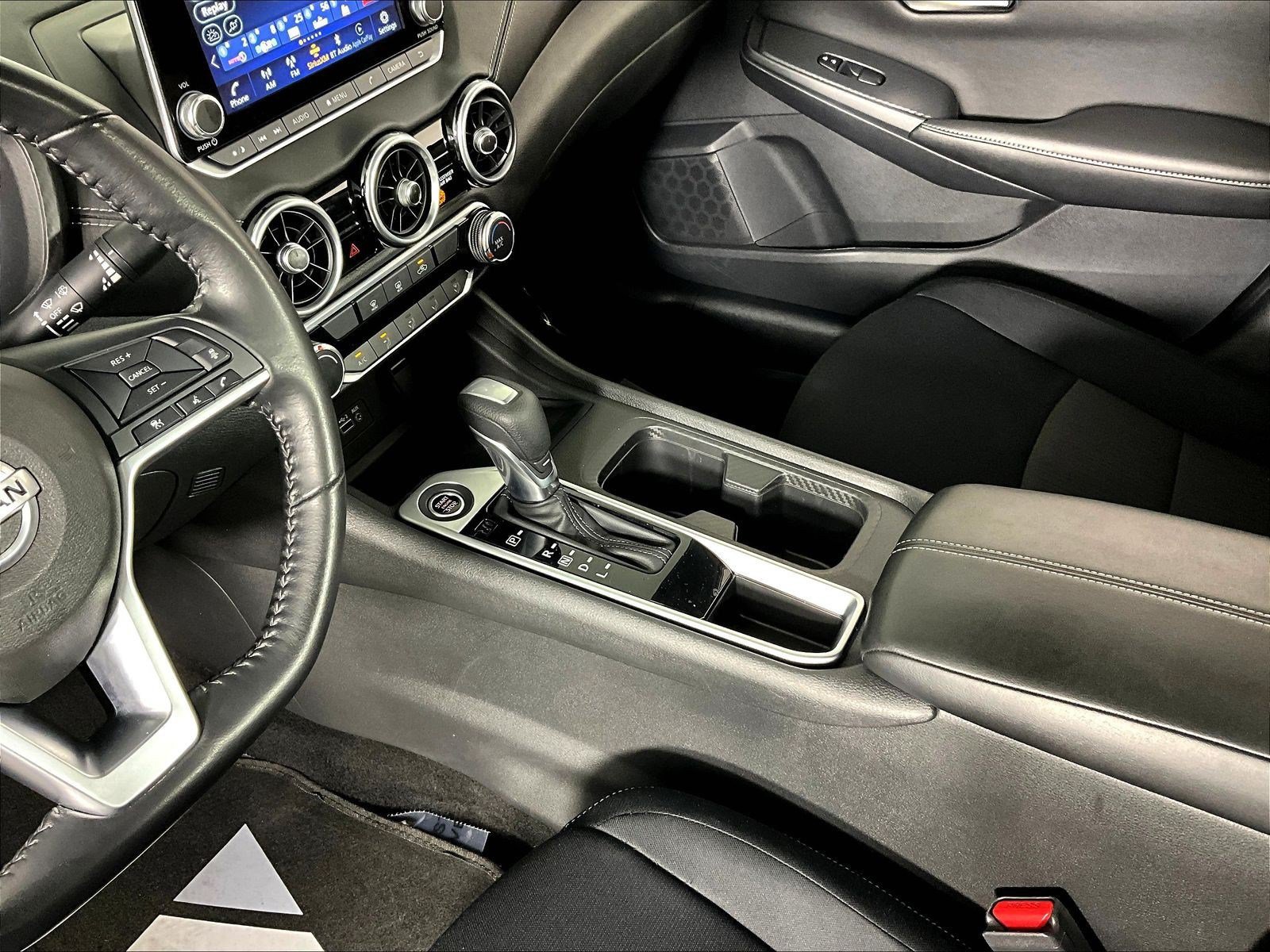 Certified 2022 Nissan Sentra SV w/ Trunk Package FWD image 18