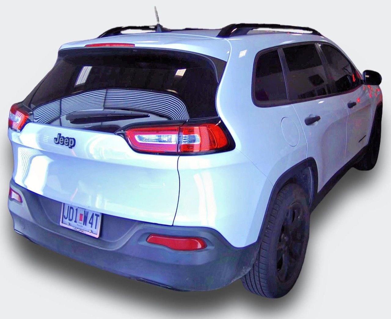 Used 2017 Jeep Cherokee Sport image 5