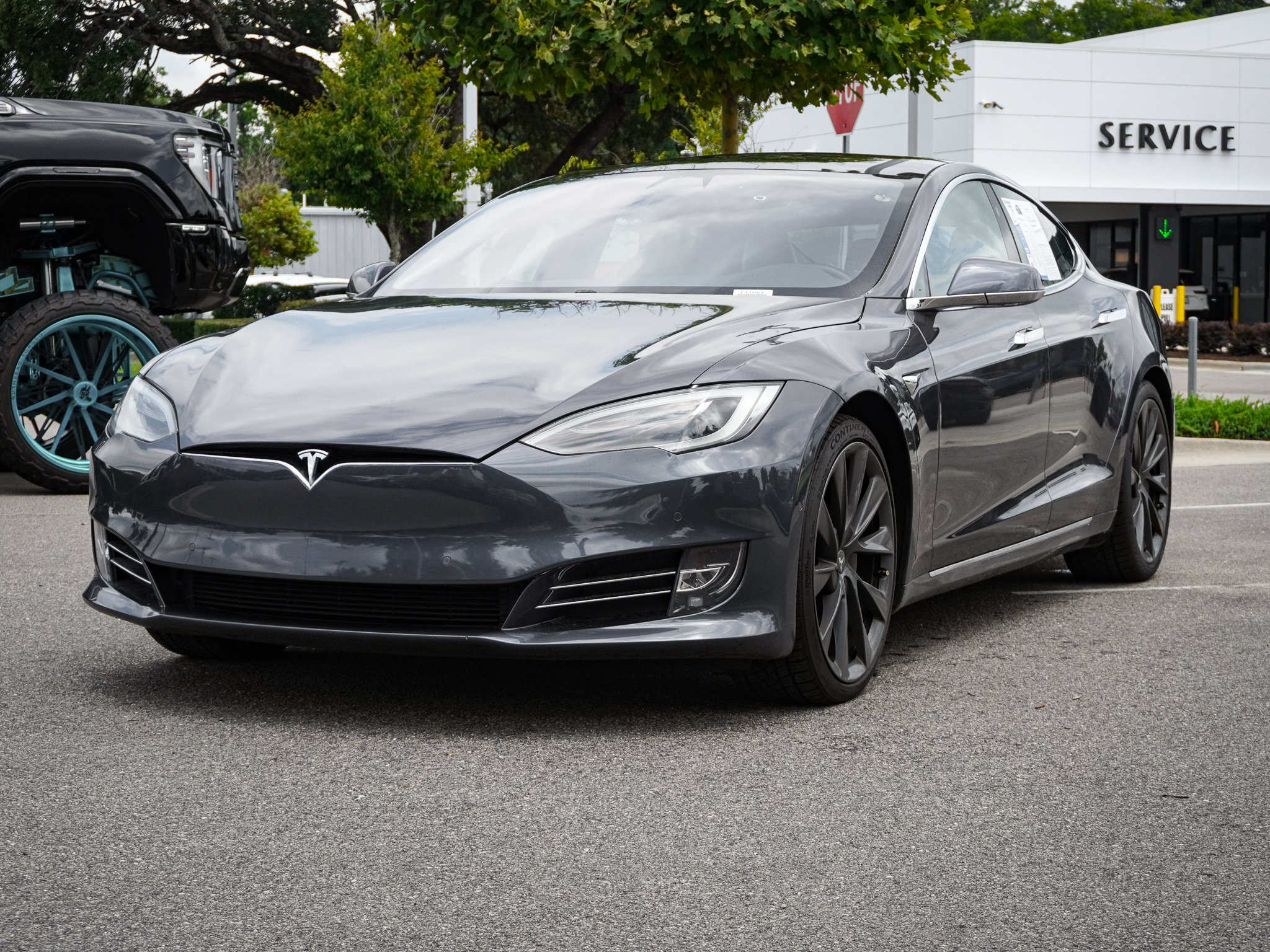 Used 2020 Tesla Model S Long Range AWD/4WD image 5