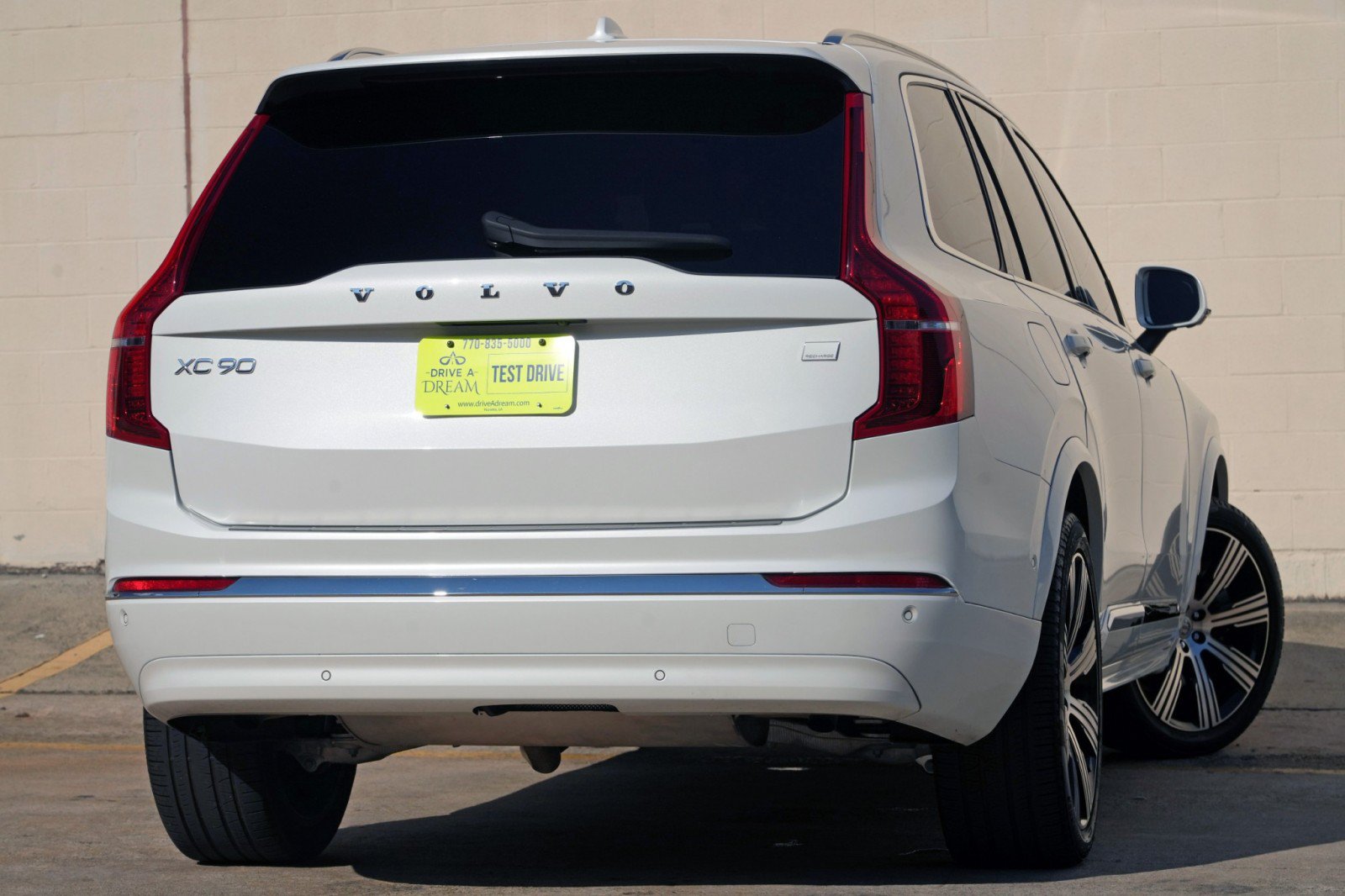 Used 2024 Volvo XC90 T8 Plus AWD/4WD image 5