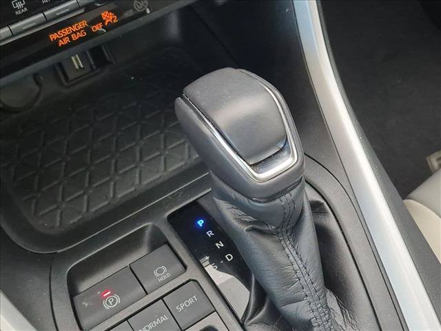 Used 2021 Toyota RAV4 XLE Premium FWD image 12