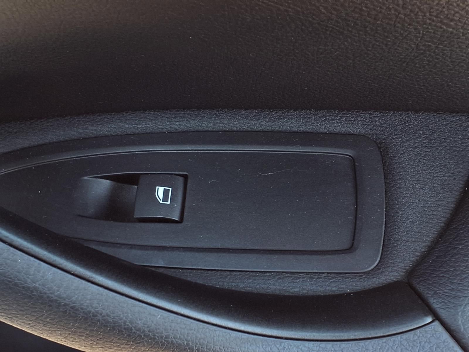 Used 2020 BMW X1 sDrive28i image 24