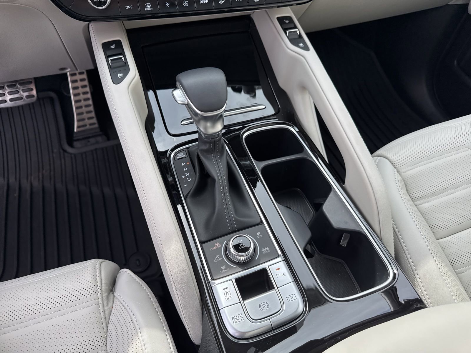 Used 2025 Kia Telluride SX Prestige image 29