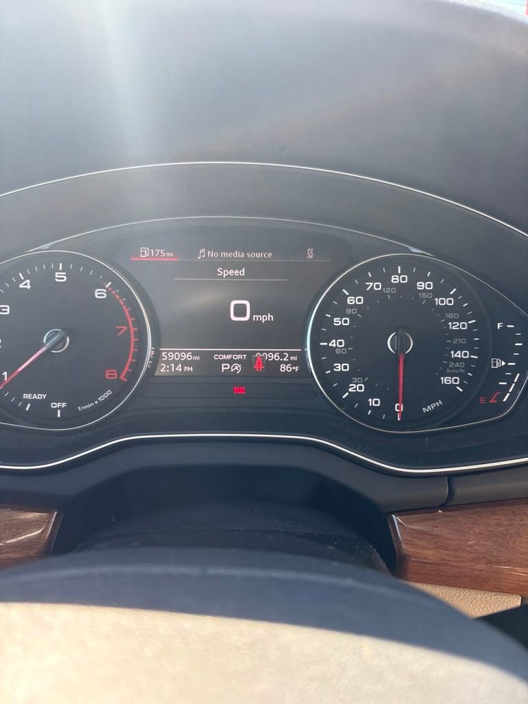 Used 2022 Audi Q5 2.0T Premium AWD/4WD image 14