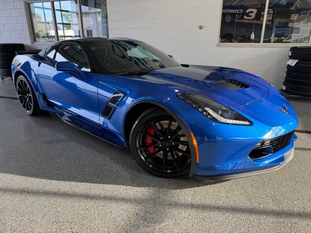 Used 2019 Chevrolet Corvette Grand Sport w/ Battery Protection Package RWD image 2