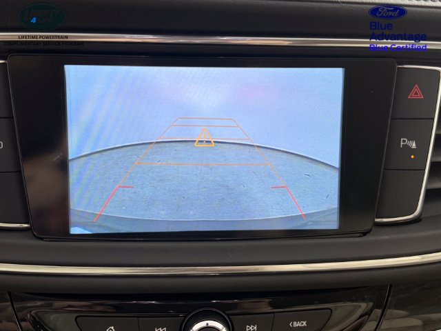 Used 2019 Buick Enclave Essence AWD/4WD image 34