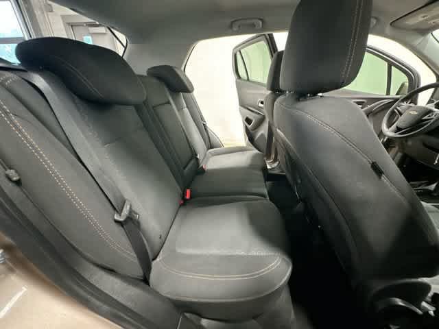 Used 2018 Chevrolet Trax LS FWD image 21