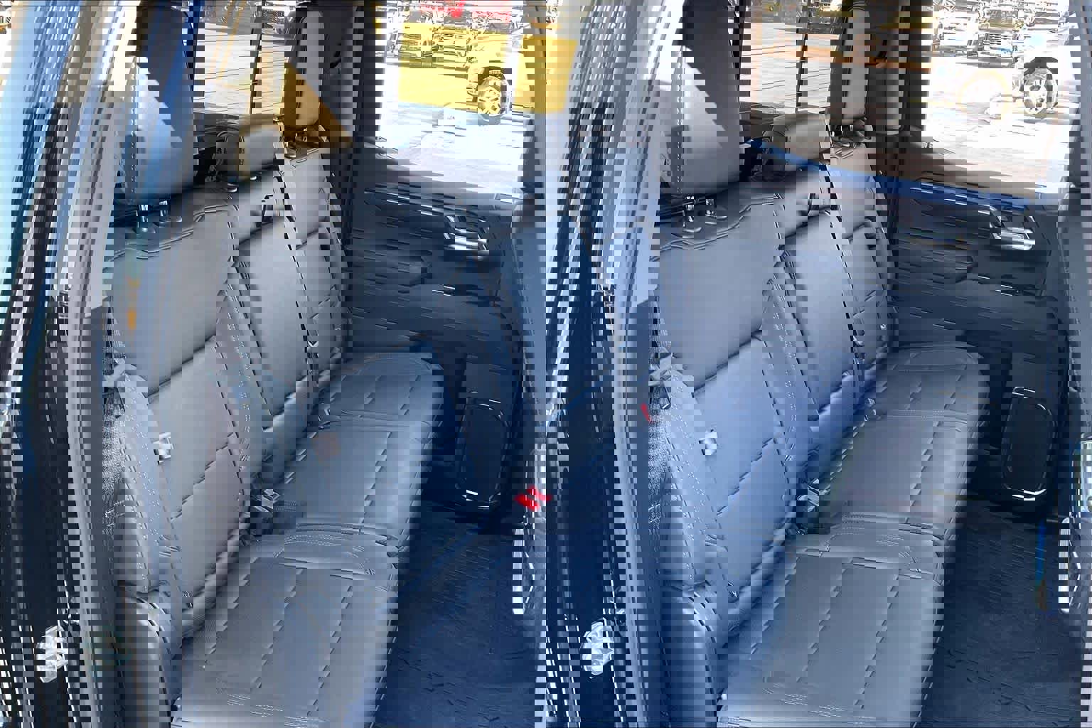 Certified 2025 GMC Sierra 1500 SLT w/ SLT Premium Plus Package image 18