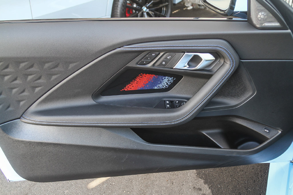 Used 2025 BMW M2 w/ Lighting Package RWD image 17