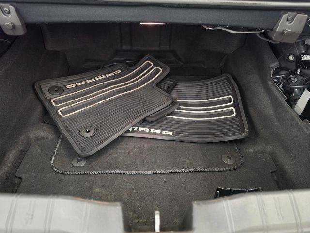 Used 2017 Chevrolet Camaro SS RWD image 26