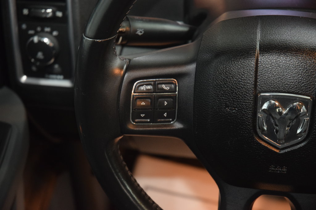 Used 2016 RAM 1500 Big Horn AWD/4WD image 32