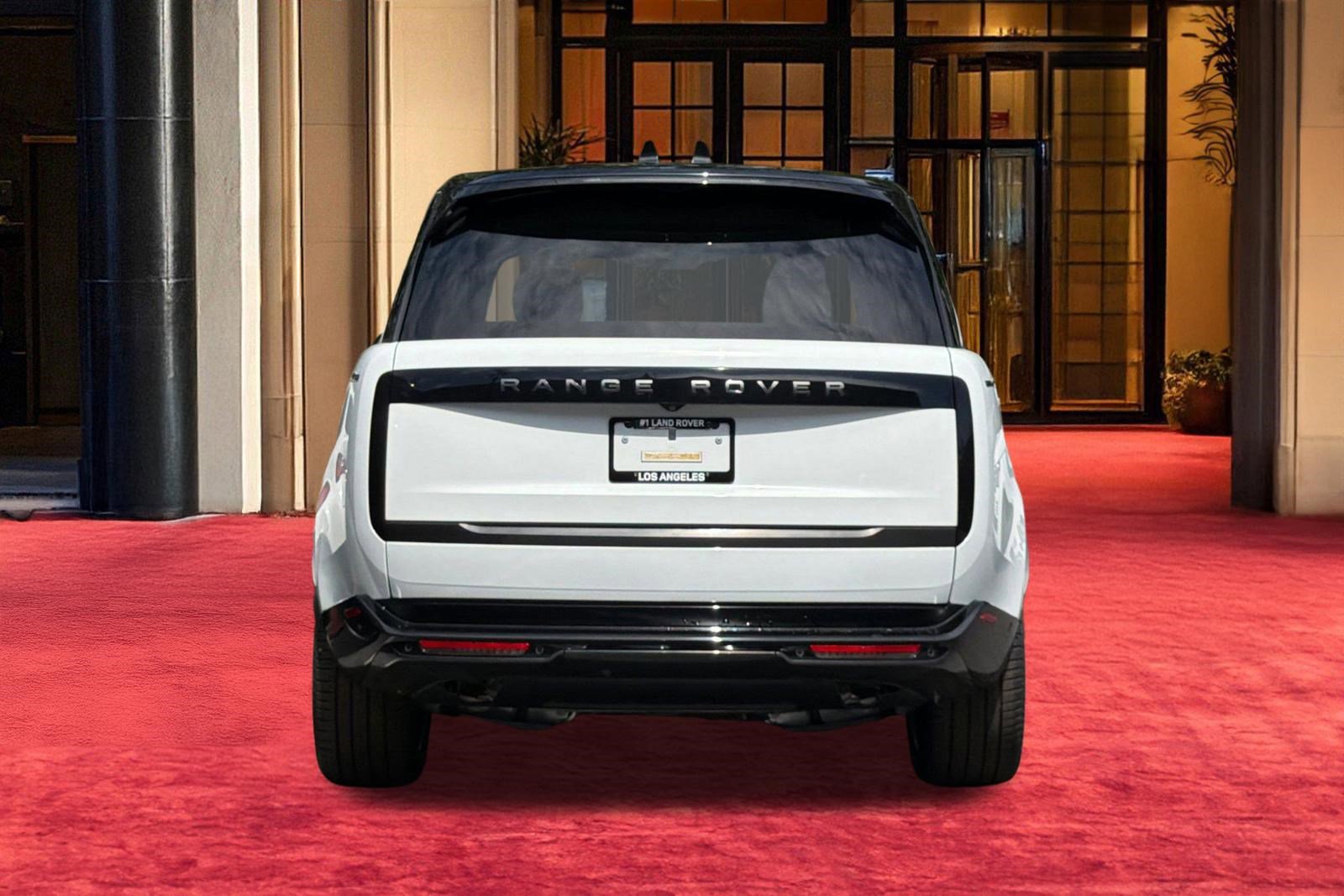 New 2026 Land Rover Range Rover Long Wheelbase SE AWD/4WD image 10