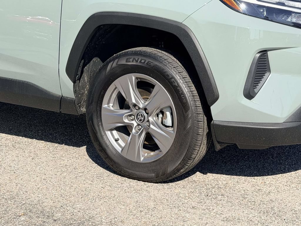 Certified 2023 Toyota RAV4 XLE w/ Convenience Package AWD/4WD image 25