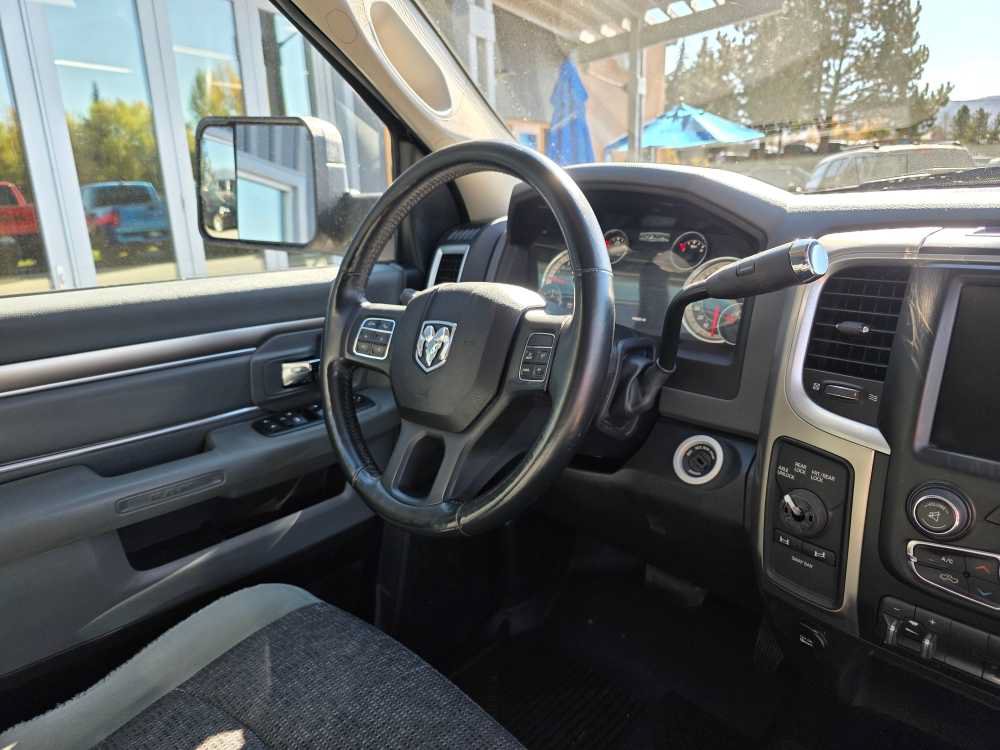 Used 2016 RAM 2500 Power Wagon w/ Luxury Group AWD/4WD image 14