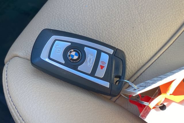 Used 2016 BMW X3 xDrive28i AWD/4WD image 37