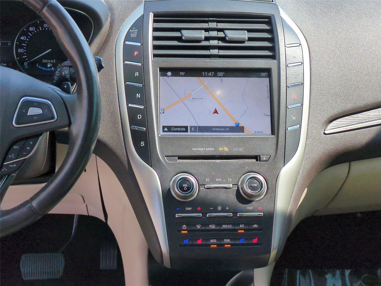 Used 2019 Lincoln MKC Reserve image 15