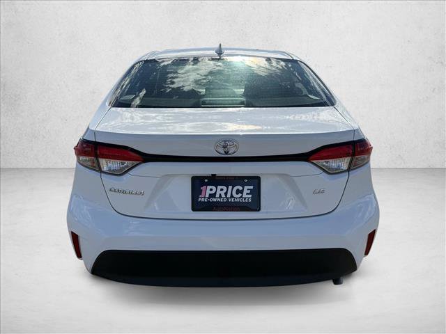 Used 2025 Toyota Corolla LE FWD image 6