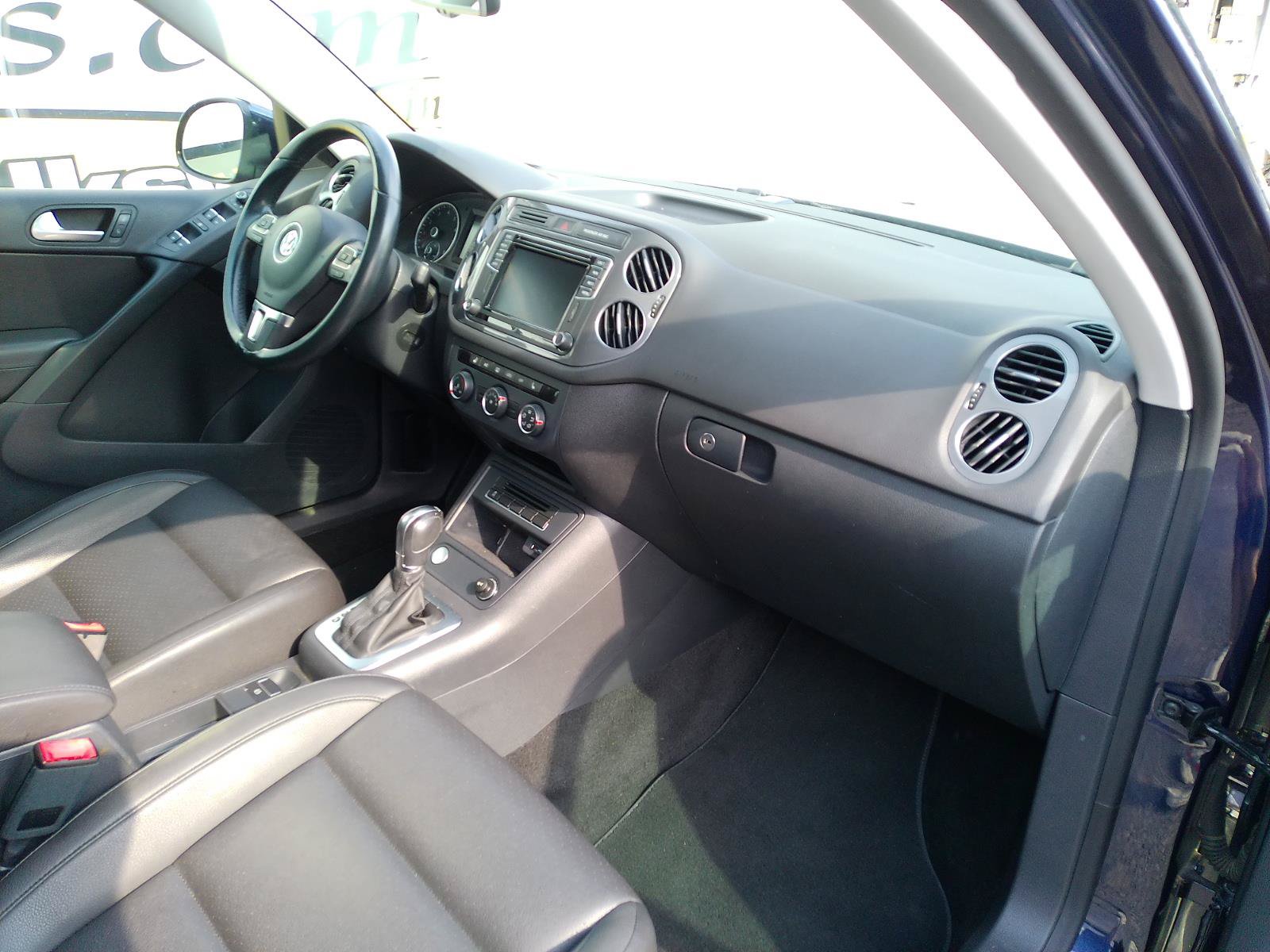 Used 2016 Volkswagen Tiguan SE AWD/4WD image 27