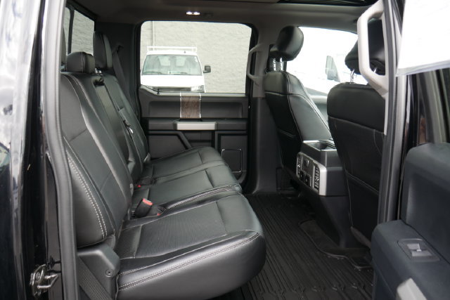 Used 2017 Ford F350 Lariat w/ Lariat Ultimate Package AWD/4WD image 28