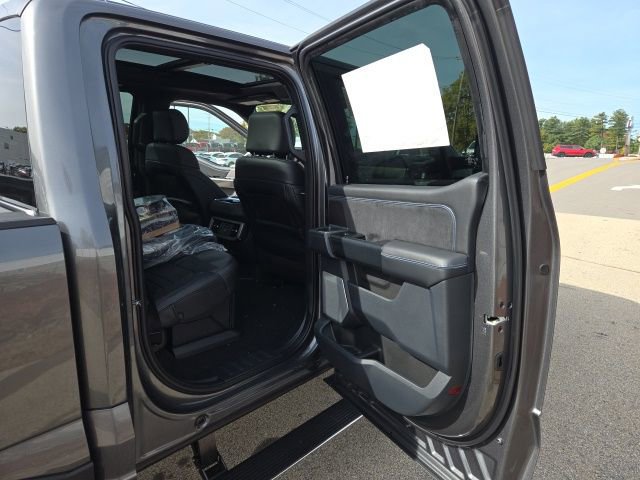 New 2026 Ford F350 Platinum image 32