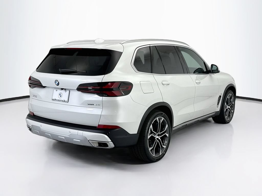 Certified 2026 BMW X5 xDrive40i w/ Executive Package AWD/4WD image 5