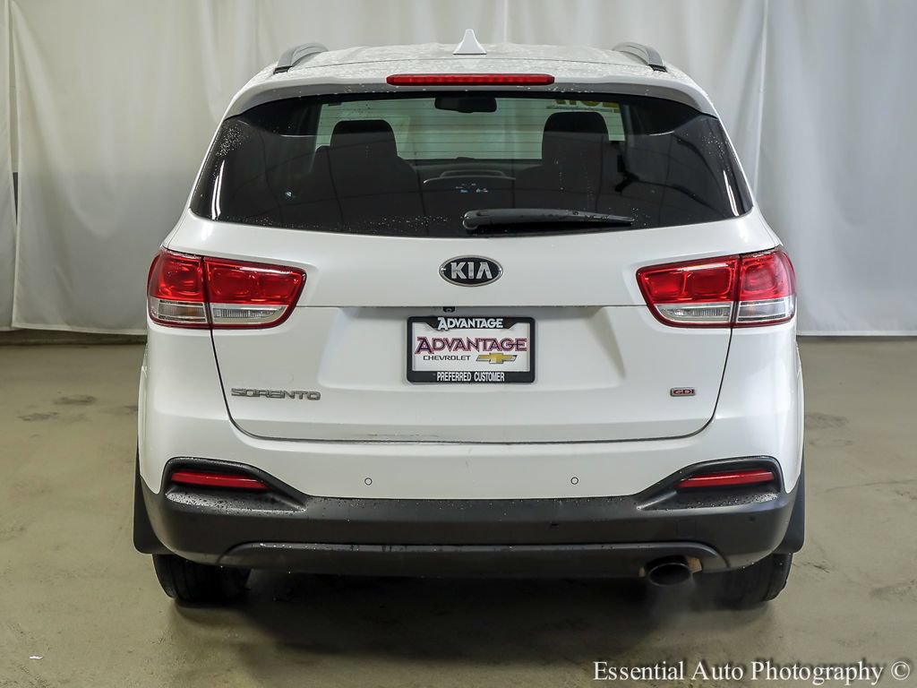 Used 2017 Kia Sorento AWD w/ LX Convenience Package image 6