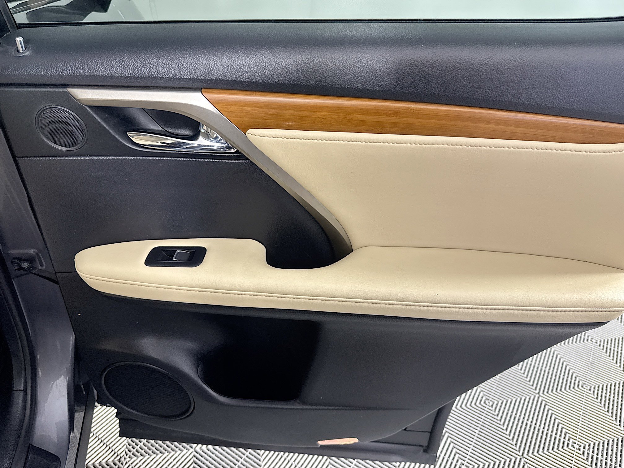 Used 2021 Lexus RX 350 FWD w/ Premium Package image 27