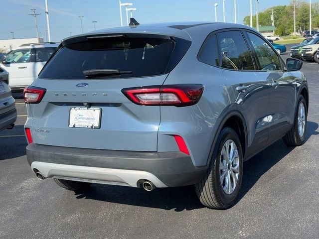 Used 2025 Ford Escape Active FWD image 3