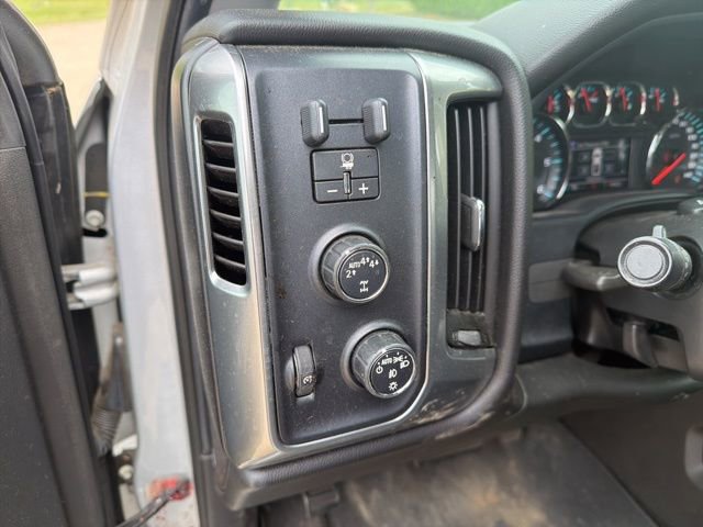 Used 2017 Chevrolet Silverado 1500 LT w/ All Star Edition image 16