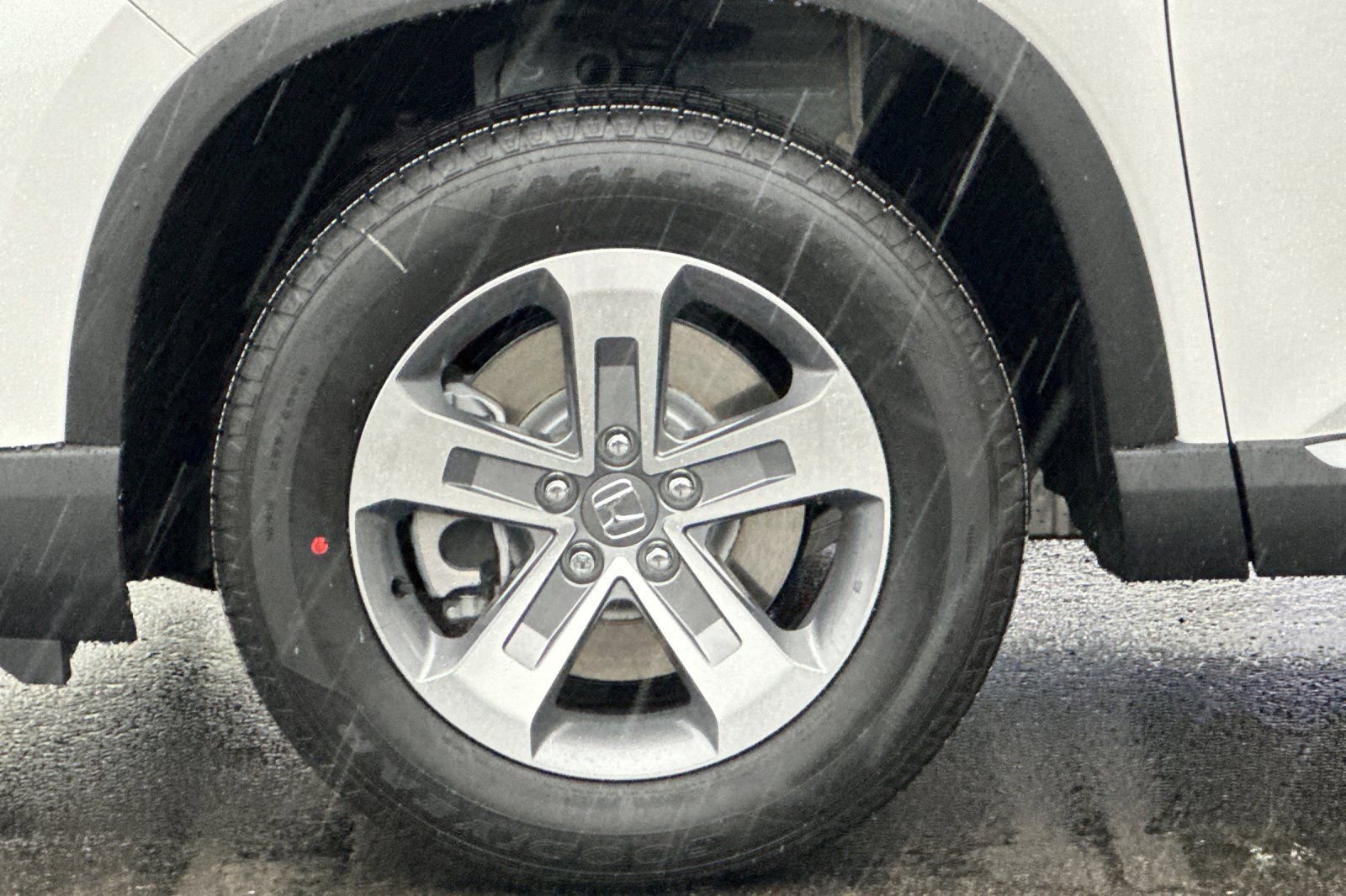 New 2025 Honda Pilot EX-L image 32