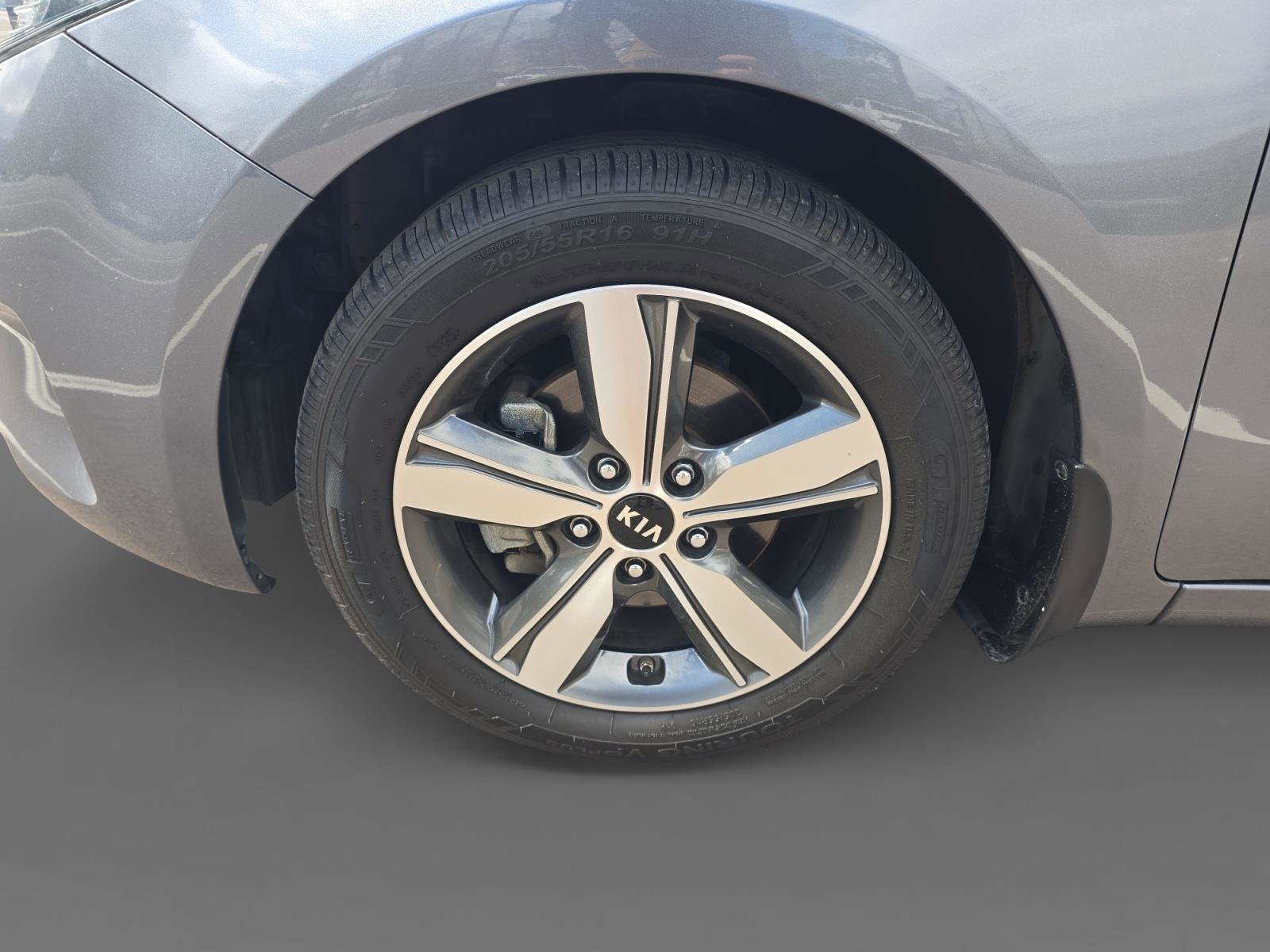 Used 2018 Kia Forte S w/ S Technology Package image 9