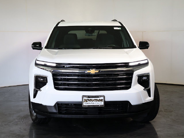 Used 2024 Chevrolet Traverse LT FWD image 9