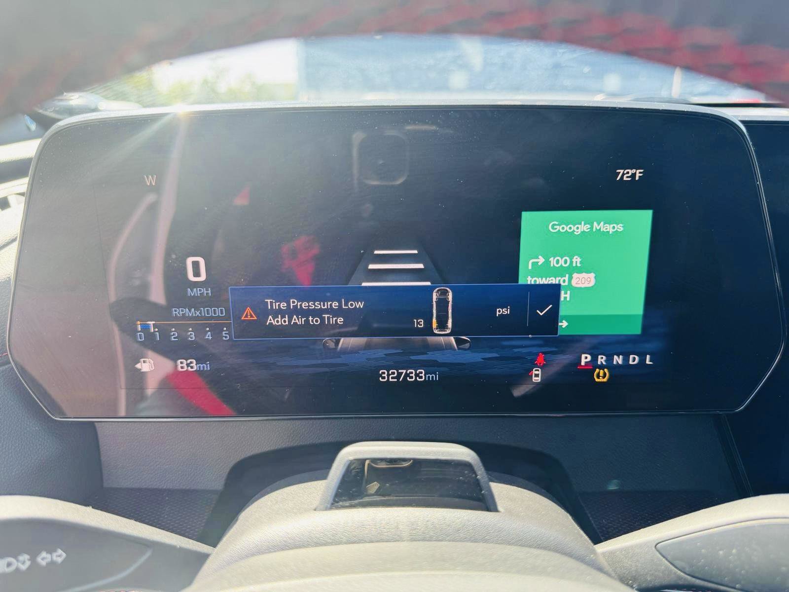 Used 2024 Chevrolet Traverse RS image 26