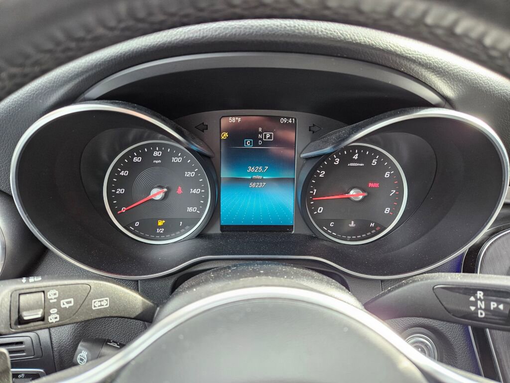 Used 2020 Mercedes-Benz GLC 300 4MATIC image 22
